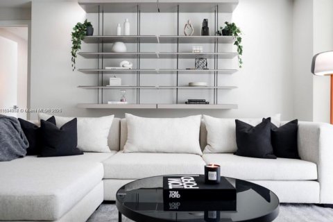 Купить кондоминиум в Майами, Флорида 2 спальни, 143.07м2, № 1945866 - фото 4