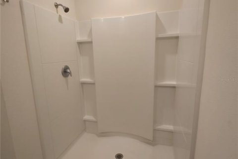 Villa ou maison à louer à Haines City, Floride: 5 chambres, 250.46 m2 № 2092483 - photo 13