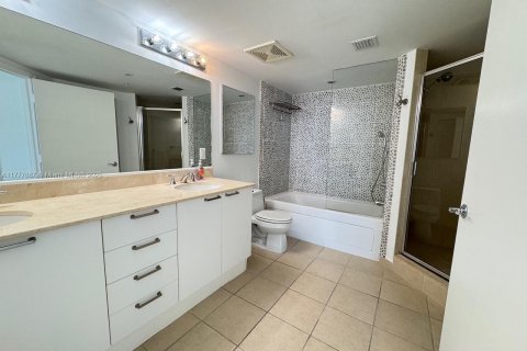 Condo in Sunny Isles Beach, Florida, 1 bedroom  № 1714239 - photo 7