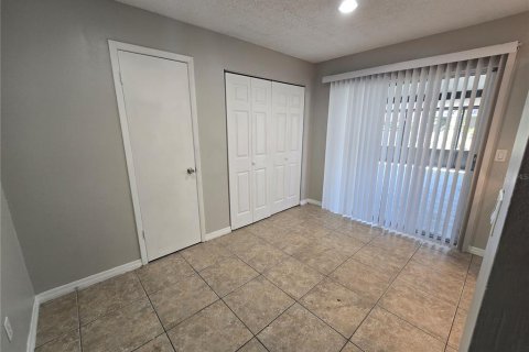 House in Riverview, Florida 3 bedrooms, 105.54 sq.m. № 2228071 - photo 4