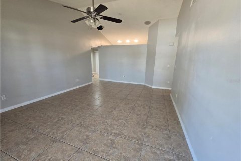 House in Riverview, Florida 3 bedrooms, 105.54 sq.m. № 2228071 - photo 3