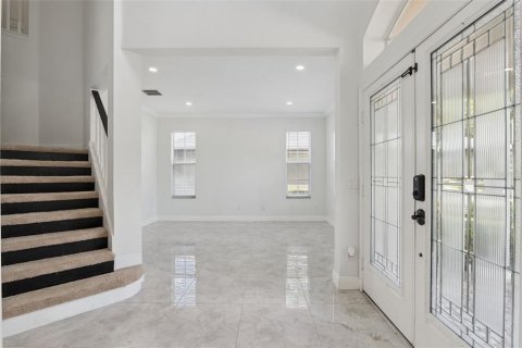 Casa en venta en Lake Mary, Florida, 5 dormitorios, 272.67 m2 № 2386118 - foto 8