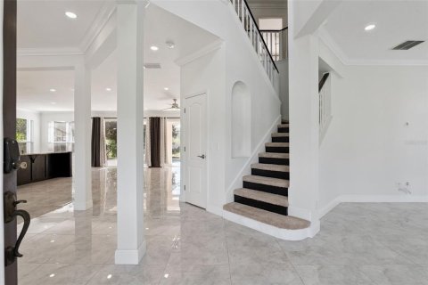 Casa en venta en Lake Mary, Florida, 5 dormitorios, 272.67 m2 № 2386118 - foto 9