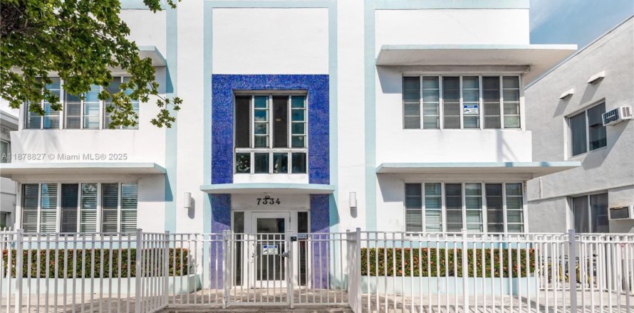 Propiedad comercial en Miami Beach, Florida 38 m2 № 1927667