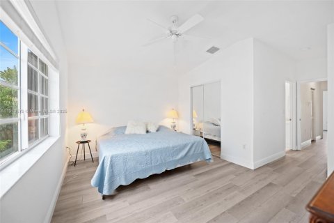 Touwnhouse à vendre à Miramar, Floride: 3 chambres, 146.41 m2 № 1965848 - photo 16