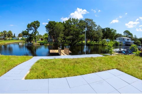 Casa en alquiler en Hudson, Florida, 3 dormitorios, 92.9 m2 № 2106076 - foto 3