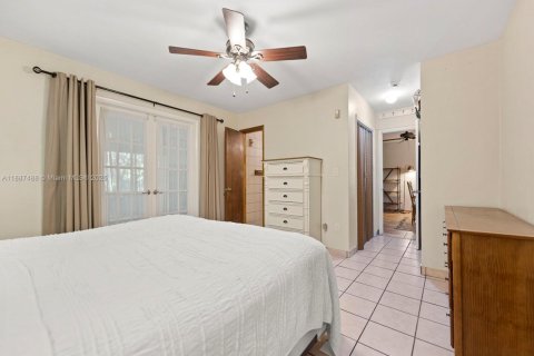 Villa ou maison à vendre à Cutler Bay, Floride: 4 chambres, 176.14 m2 № 1942202 - photo 19