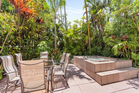 Villa ou maison à vendre à Cutler Bay, Floride: 4 chambres, 176.14 m2 № 1942202 - photo 3