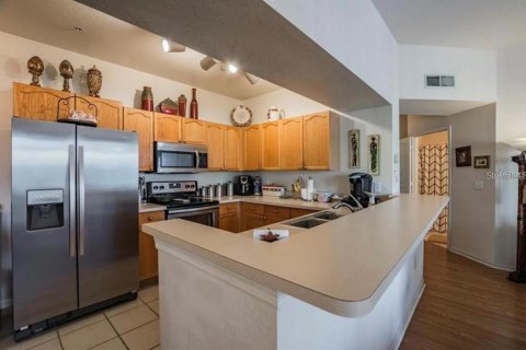 Copropriété à louer à Tampa, Floride: 3 chambres, 120.03 m2 № 2398856 - photo 11