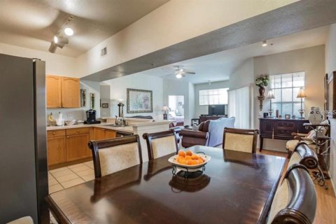 Copropriété à louer à Tampa, Floride: 3 chambres, 120.03 m2 № 2398856 - photo 6