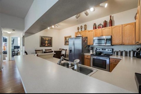 Copropriété à louer à Tampa, Floride: 3 chambres, 120.03 m2 № 2398856 - photo 15