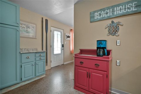 House in Edgewater, Florida 3 bedrooms, 117.43 sq.m. № 1904071 - photo 15