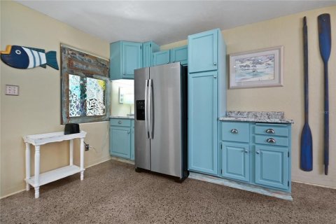 House in Edgewater, Florida 3 bedrooms, 117.43 sq.m. № 1904071 - photo 10