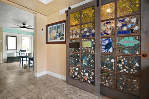 House in Edgewater, Florida 3 bedrooms, 117.43 sq.m. № 1904071 - photo 29