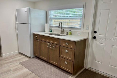 Appartement à louer à Mount Dora, Floride: 2 chambres, 83.61 m2 № 2285464 - photo 5