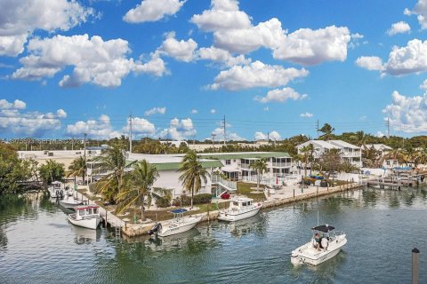 Condo in Marathon, Florida, 1 bedroom  № 2040044 - photo 16
