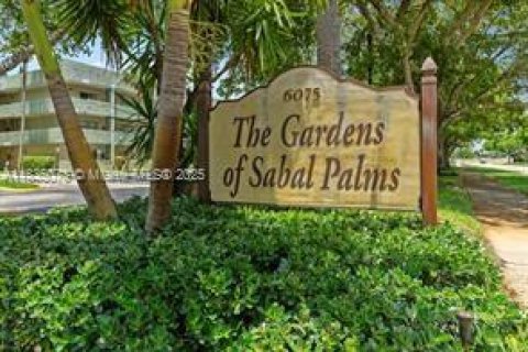 Condominio en venta en Tamarac, Florida, 2 dormitorios, 90.12 m2 № 1826069 - foto 3