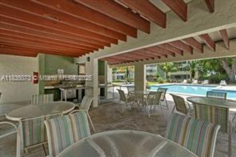 Condominio en venta en Tamarac, Florida, 2 dormitorios, 90.12 m2 № 1826069 - foto 11