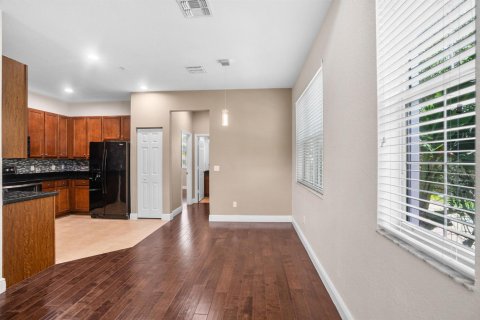 Townhouse in Miramar, Florida 3 bedrooms, 163.51 sq.m. № 2083449 - photo 15