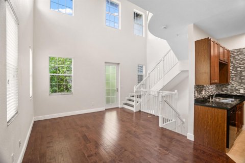 Townhouse in Miramar, Florida 3 bedrooms, 163.51 sq.m. № 2083449 - photo 10