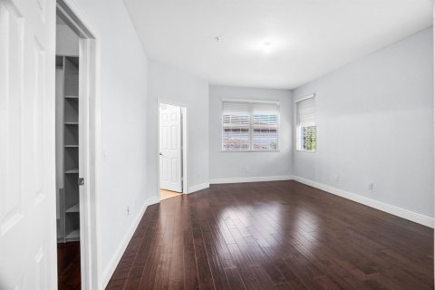 Townhouse in Miramar, Florida 3 bedrooms, 163.51 sq.m. № 2083449 - photo 23