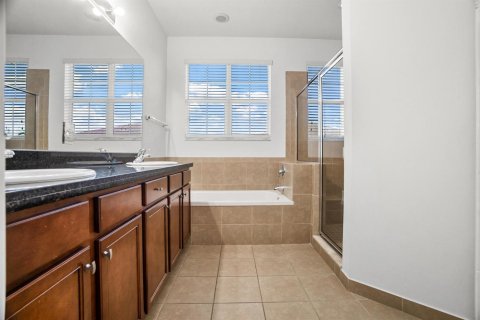 Townhouse in Miramar, Florida 3 bedrooms, 163.51 sq.m. № 2083449 - photo 29
