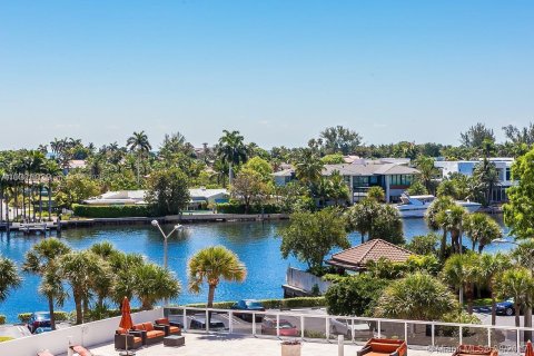 Condo in Aventura, Florida, 2 bedrooms  № 1849030 - photo 14