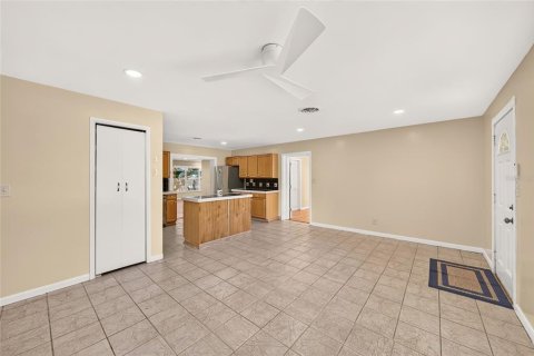 Villa ou maison à vendre à Summerfield, Floride: 3 chambres, 159.79 m2 № 2428962 - photo 7