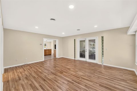 Villa ou maison à vendre à Summerfield, Floride: 3 chambres, 159.79 m2 № 2428962 - photo 14