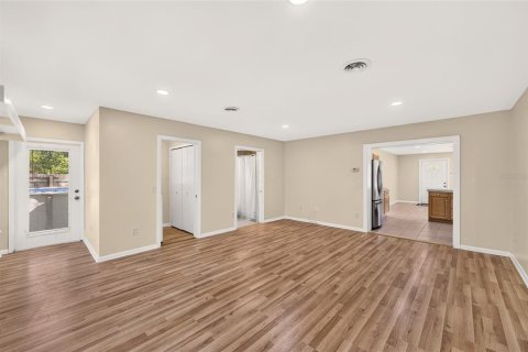 Villa ou maison à vendre à Summerfield, Floride: 3 chambres, 159.79 m2 № 2428962 - photo 13