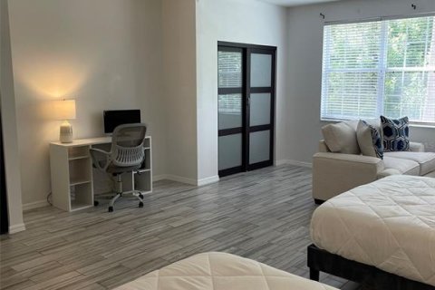 Apartamento en alquiler en Bradenton, Florida, 1 dormitorio, 75.25 m2 № 1918725 - foto 8