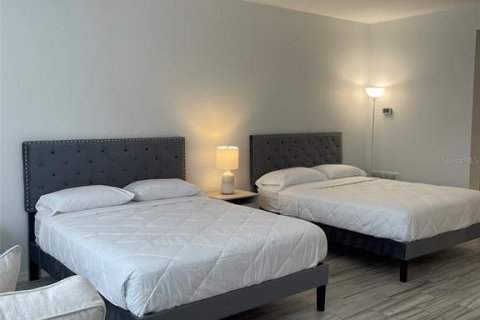 Apartamento en alquiler en Bradenton, Florida, 1 dormitorio, 75.25 m2 № 1918725 - foto 10