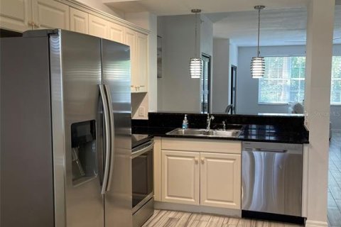 Apartamento en alquiler en Bradenton, Florida, 1 dormitorio, 75.25 m2 № 1918725 - foto 4