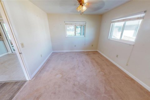 Villa ou maison à vendre à Port Charlotte, Floride: 2 chambres, 89.37 m2 № 1886003 - photo 10
