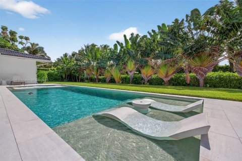 Casa en venta en Hallandale Beach, Florida, 5 dormitorios, 269.32 m2 № 1836435 - foto 25