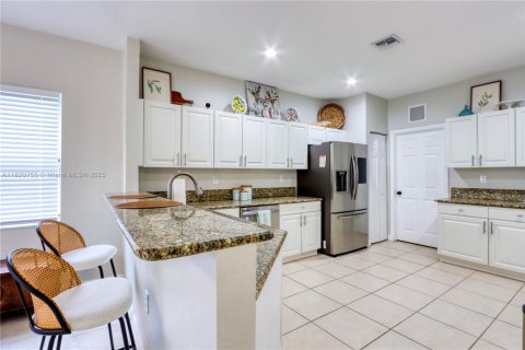 House in Homestead, Florida 4 bedrooms № 1779305 - photo 22