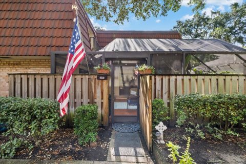 Townhouse in Palm Harbor, Florida 2 bedrooms, 124.86 sq.m. № 2118129