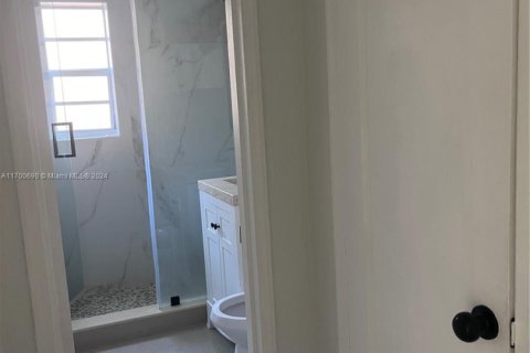 Condominio en venta en Miami, Florida, 2 dormitorios, 60.76 m2 № 1865011 - foto 8