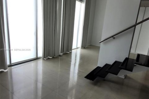 Condo in Miami, Florida  № 1991175 - photo 14