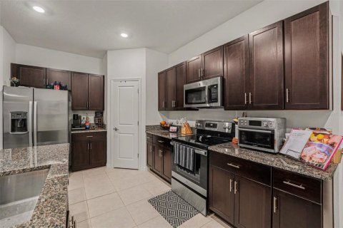 Casa en venta en Lakeland, Florida, 4 dormitorios, 171.87 m2 № 2204133 - foto 11