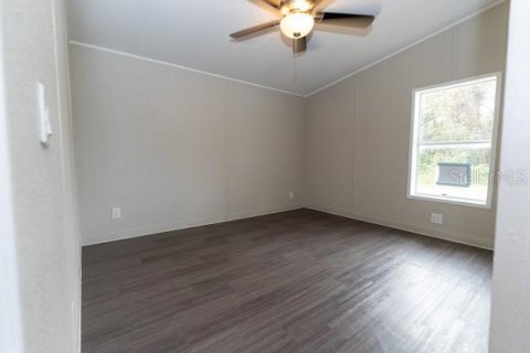 Apartment in New Port Richey, Florida 4 bedrooms, 165.55 sq.m. № 1865906 - photo 14