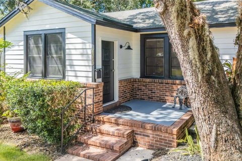 House in Jacksonville, Florida 3 bedrooms, 109.25 sq.m. № 1899876 - photo 2