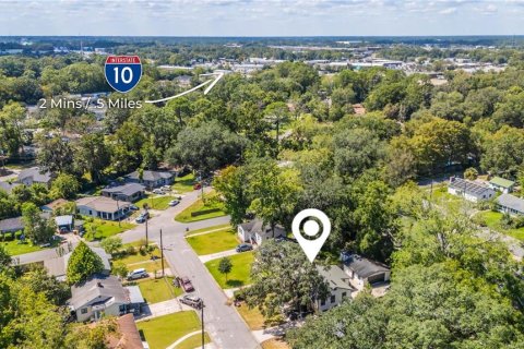 House in Jacksonville, Florida 3 bedrooms, 109.25 sq.m. № 1899876 - photo 17