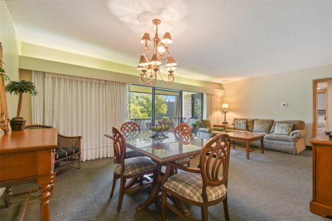Condo in Palm Harbor, Florida, 2 bedrooms  № 1190506 - photo 11