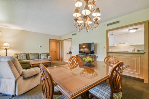 Condo in Palm Harbor, Florida, 2 bedrooms  № 1190506 - photo 5