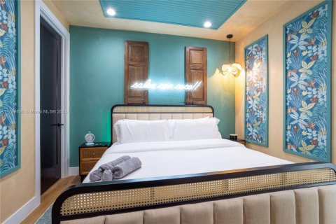 Снять в аренду таунхаус в Майами, Флорида 3 спальни, 161.65м2, № 1959452 - фото 4