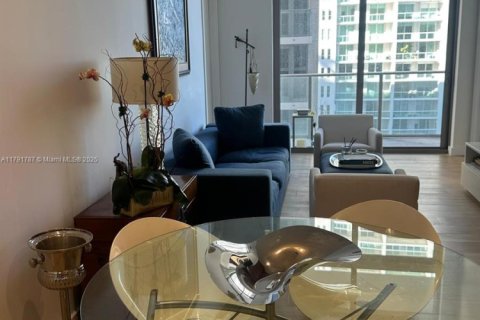 Condo in Miami, Florida, 2 bedrooms  № 1863743 - photo 10