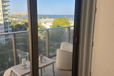 Condo in Miami, Florida, 2 bedrooms  № 1863743 - photo 14