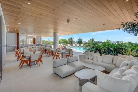 Condo in Miami, Florida, 2 bedrooms  № 1863743 - photo 26