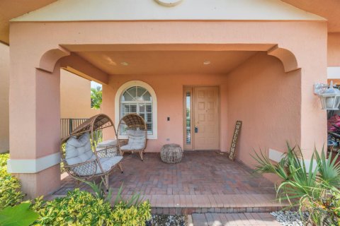 Villa ou maison à vendre à Royal Palm Beach, Floride: 4 chambres, 191.19 m2 № 2262016 - photo 3